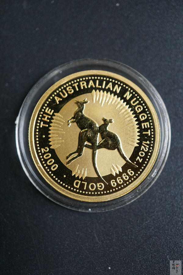 【009270】2000年澳大利亚袋鼠普制金币15.6g