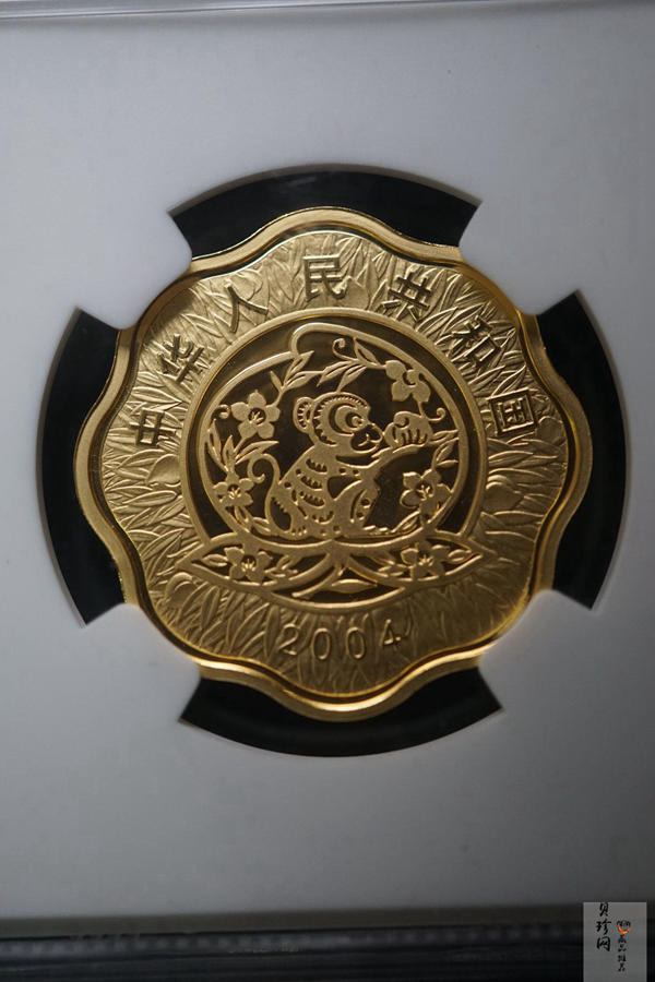 【040203】2004中国甲申（猴）年金纪念币-猴与桃图1/2盎司梅花精制金币