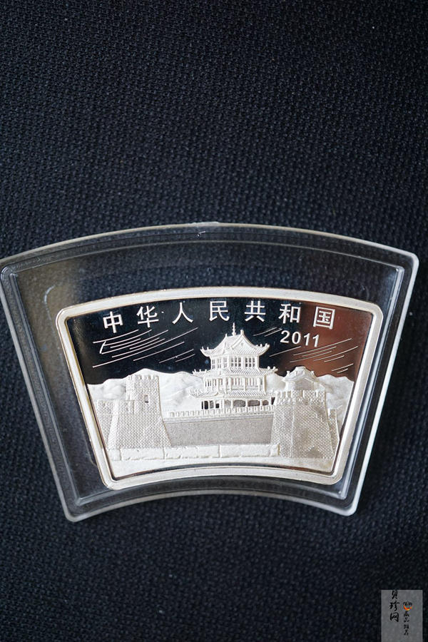 【101206】2011年辛卯兔年生肖1盎司扇形普制银币