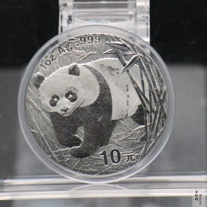 【020108】2002年熊猫1盎司普制银币