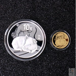 【199080】2019年中国己亥（猪）年本色金银币
