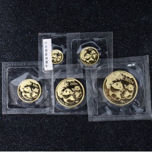 【069050】2006年熊猫普制金币5枚一套