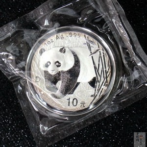 【010108】2001版熊猫金银纪念币1盎司普制银币