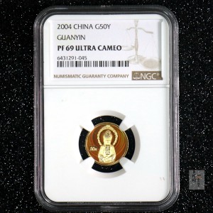 【040901】2004年观音金纪念币-白衣观音像1/10盎司幻彩精制金币